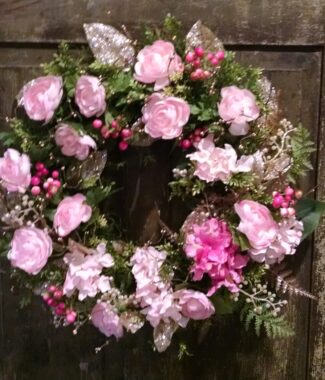 Pink Hydrangea and Ranunculus Wreath